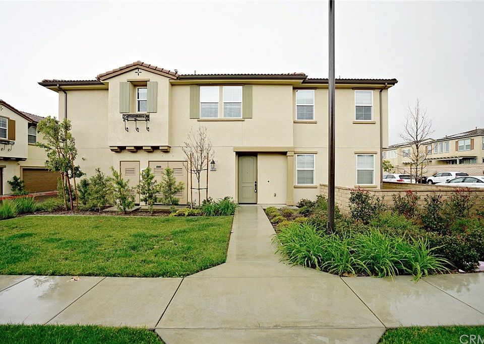 1st image of 2890 E. Via Fiano