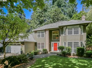 4045 Melissa Dr, Lake Oswego, OR 97034