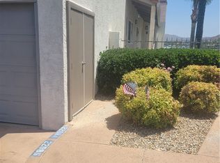 22086 Treasure Island Dr #30, Canyon Lake, CA 92587