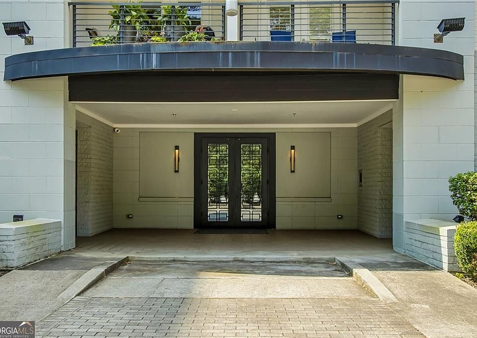 1st image of 3655 Peachtree Rd NE Unit 401