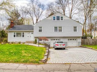 110 Spring St, Harrington Park, NJ 07640