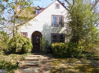 64 N Evergreen Ave, Woodbury, NJ 08096