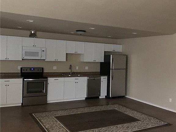 4th image of 1340 Campbell Avenue