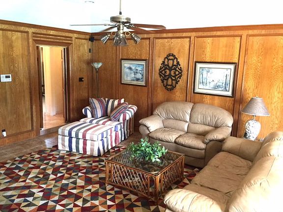 5th image of 225 Dewberry Dr