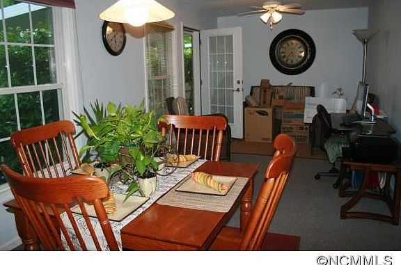 5th image of 190 Allen Paul Dr