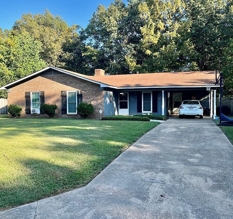1st image of 461 Mallard Dr