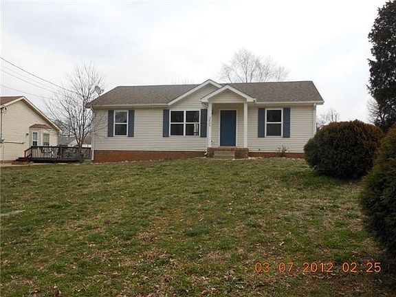 3rd image of 2829 Nat Hoosier Ln