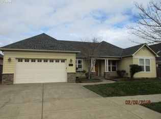 137 Mackin Ave, Eugene, OR 97404
