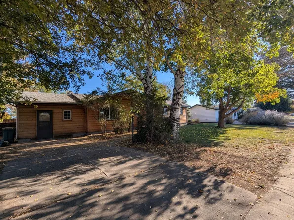 417 King Ave, Hines, OR 97738