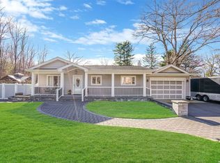 94 Lynbrook Dr, Sound Beach, NY 11789