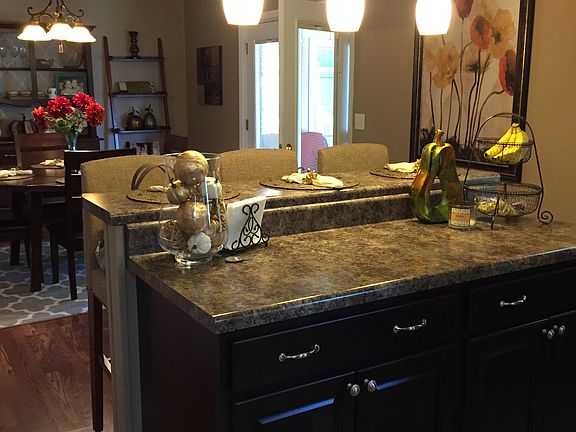 2nd image of 264 Cascade Hills Ln