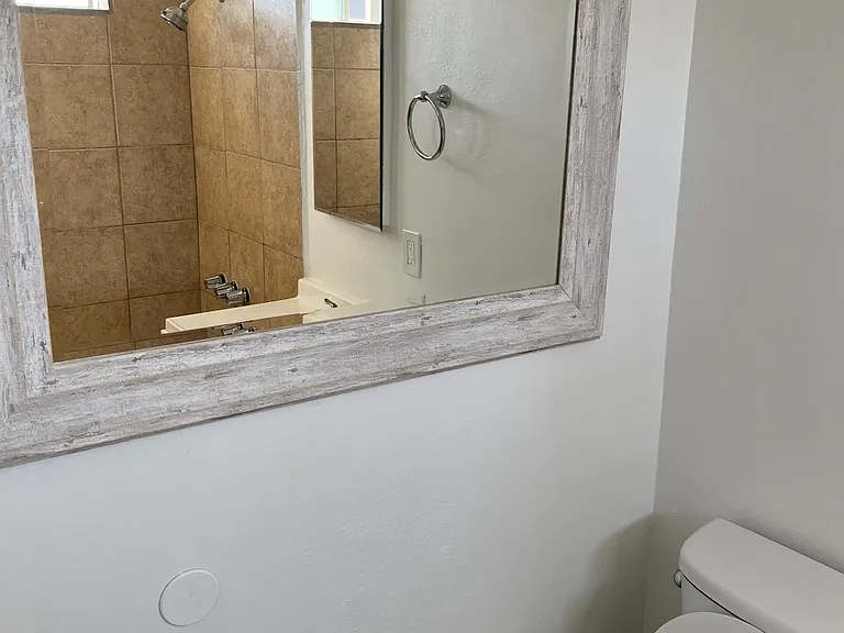 9202 Sepulveda Blvd #4 — Photo 8