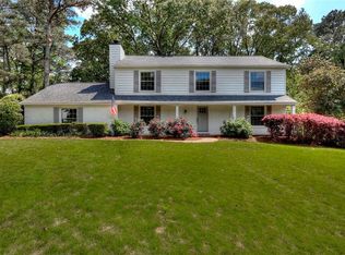 314 Lamplighter Ln SE, Marietta, GA 30067