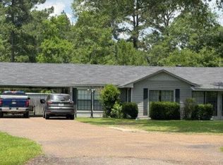 908 W 7th St, Smackover, AR 71762