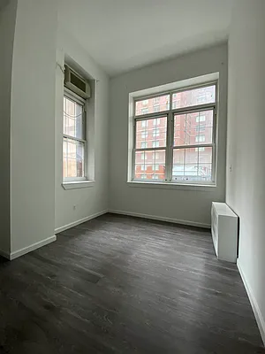 Rented by Voro NYC | media 43