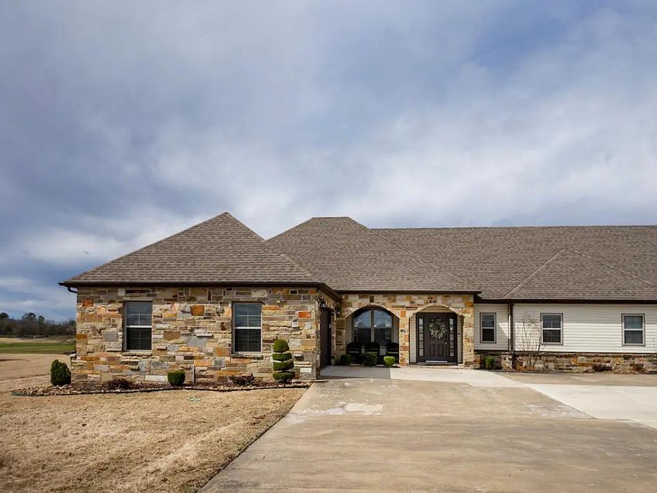 1st image of 10211 Lydia Ln