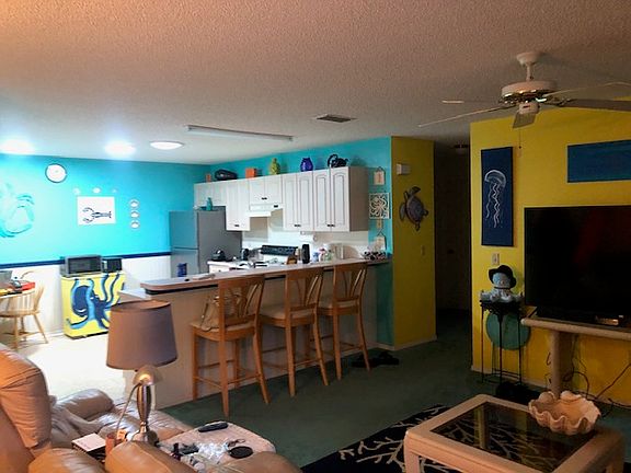 3rd image of 1718 Moreno Pl