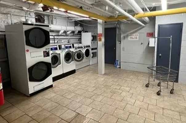 Sold by Dom Realty | media 13