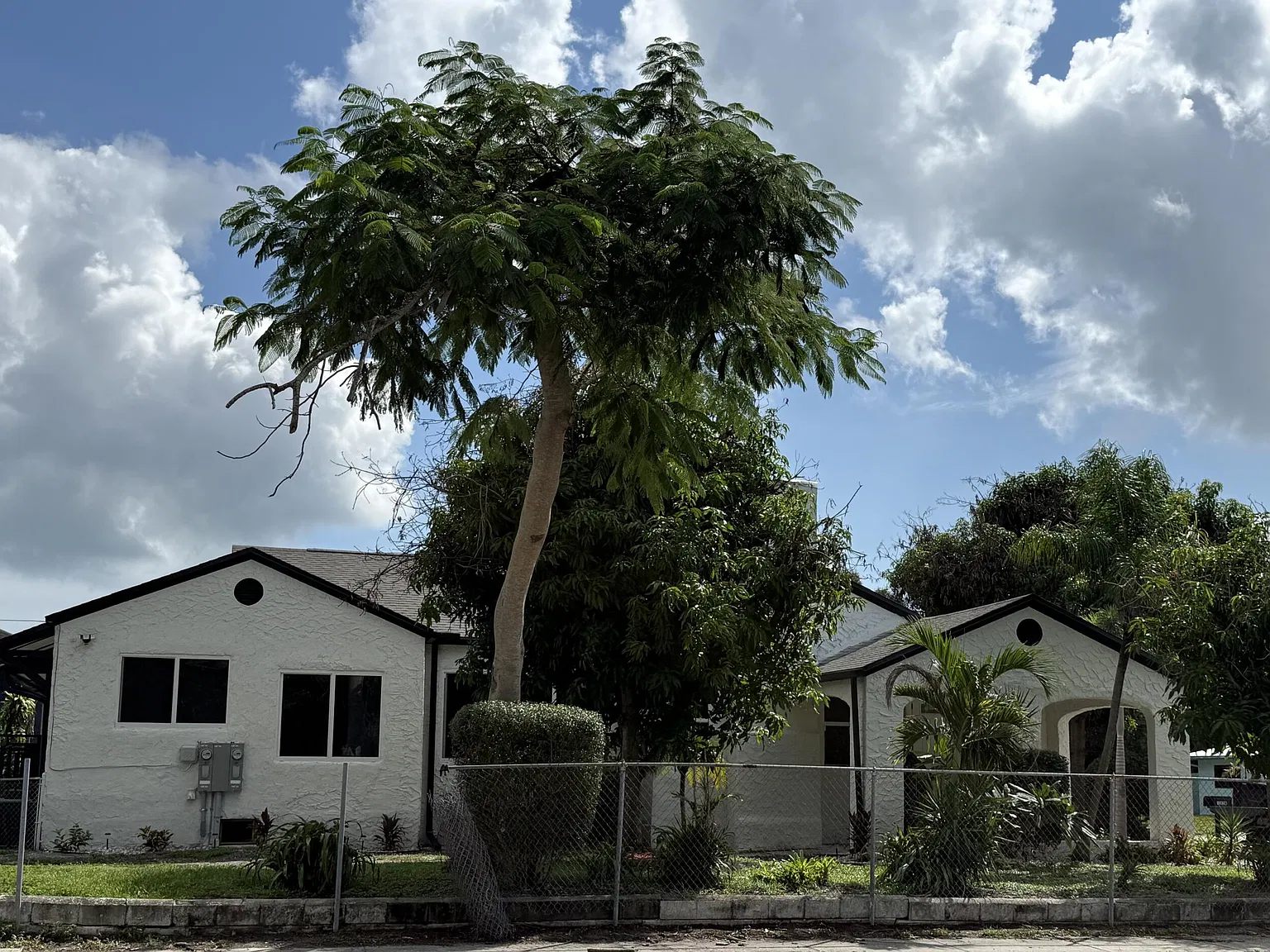 1232 Easter Ave — Photo 1