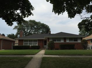 5353 Monroe St, Skokie, IL 60077