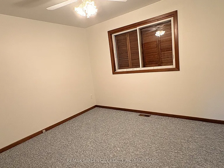 51 Bacon Ln — Photo 14