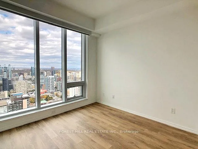 197 Yonge St #5301 — Photo 5