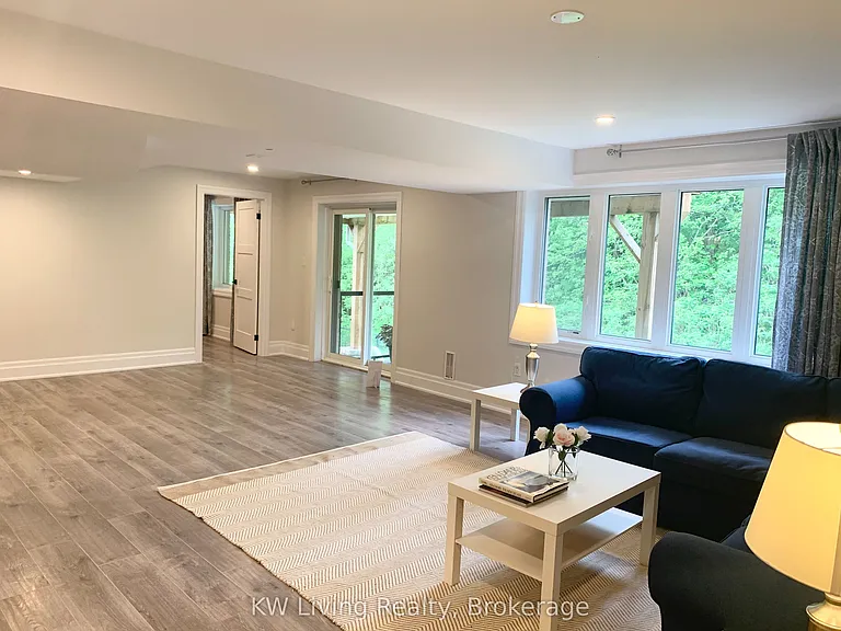 162 Art West Ave #LOWER — Photo 11