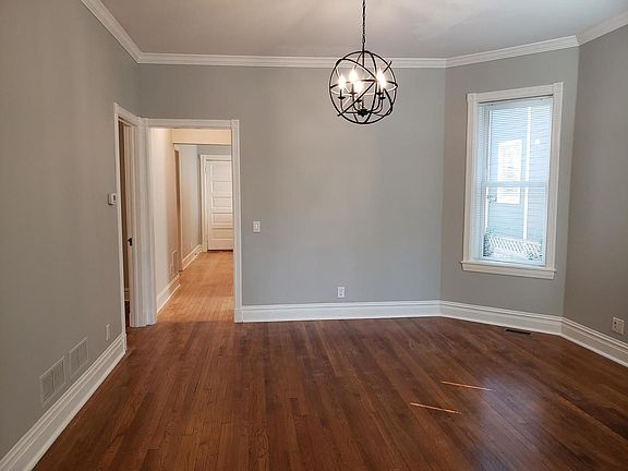 4th image of 3651 N Paulina St #1