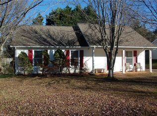 4804 Eagle Rock Rd, Greensboro, NC 27410