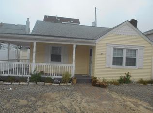 41 Silver Beach Rd, Lavallette, NJ 08735