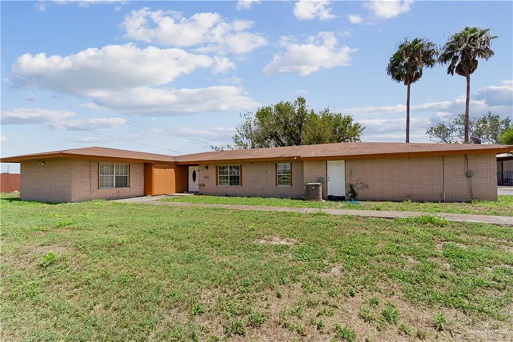 4 bed, 3.0 bath, 3347 sqft, $3,500 — Photo 1