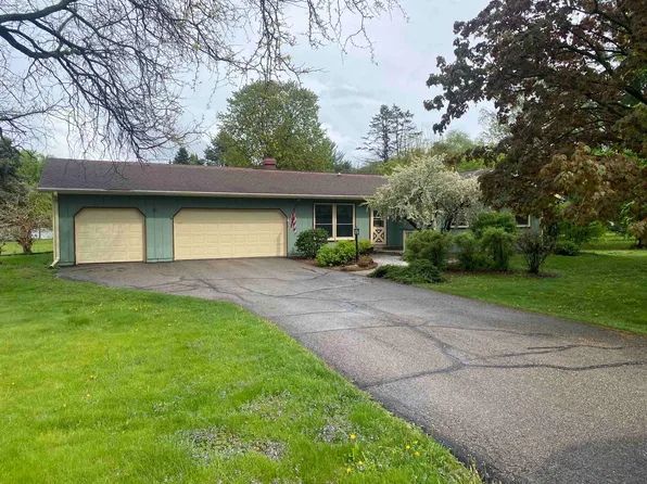 4650 Hawthorne Ct, Middleton, WI 53562