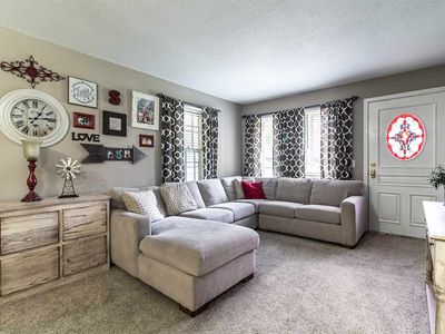 821 Oakhill Rd, Poplar Bluff, MO, 63901