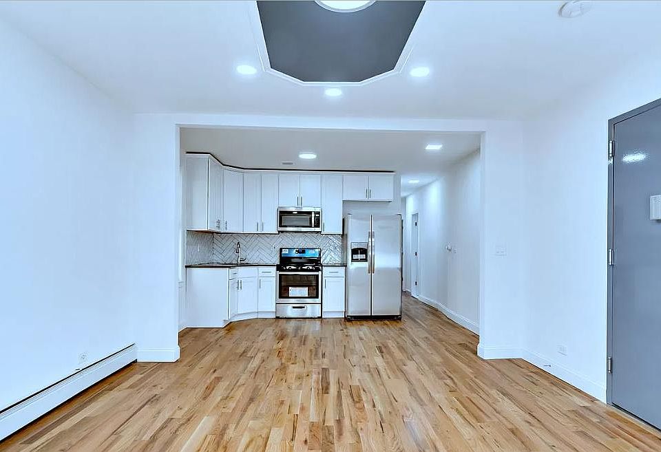 Spacious living room and kitchen