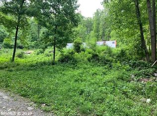 135 Aces Rd, Ripplemead, VA 24150