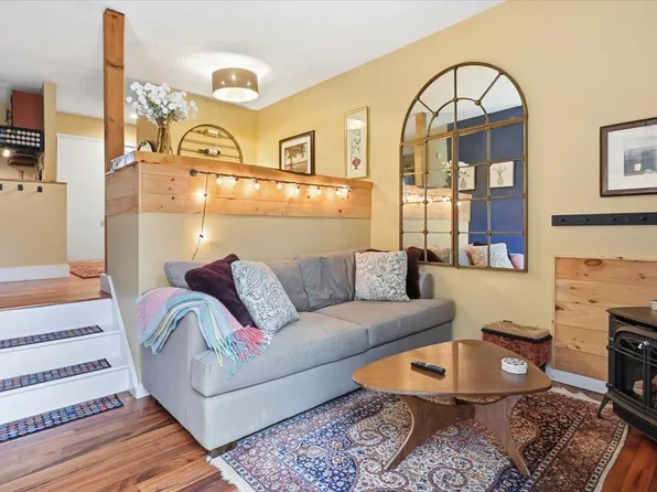 1075 Butternut Hill Road #H4, Waitsfield, VT 05673