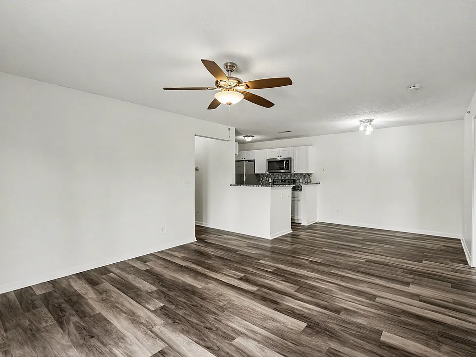 4210 Nolin Ct #6