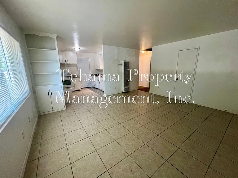 1172 Franzel Rd — Photo 2