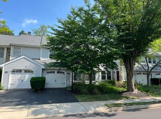 346 Carmen Dr, Collegeville, PA 19426