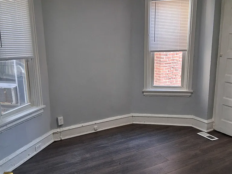 109 W 29th St #2 — Photo 22