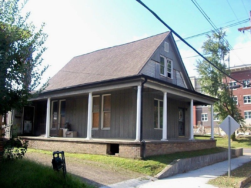 1st image of 541 Hambley Blvd