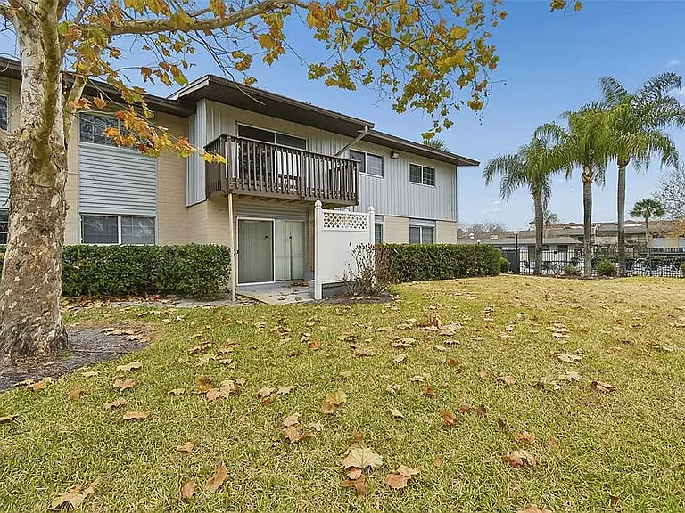 1695 Lee Road E215 — Photo 30