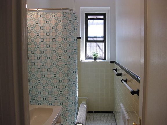 2nd image of 125 Ocean Ave APT 3K