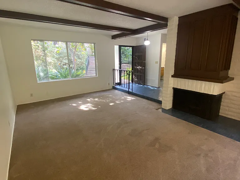 4319 Collwood Ln — Photo 3