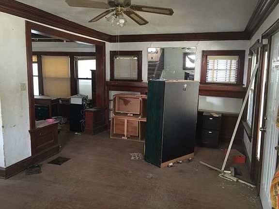 4th image of 3905 Benton Blvd