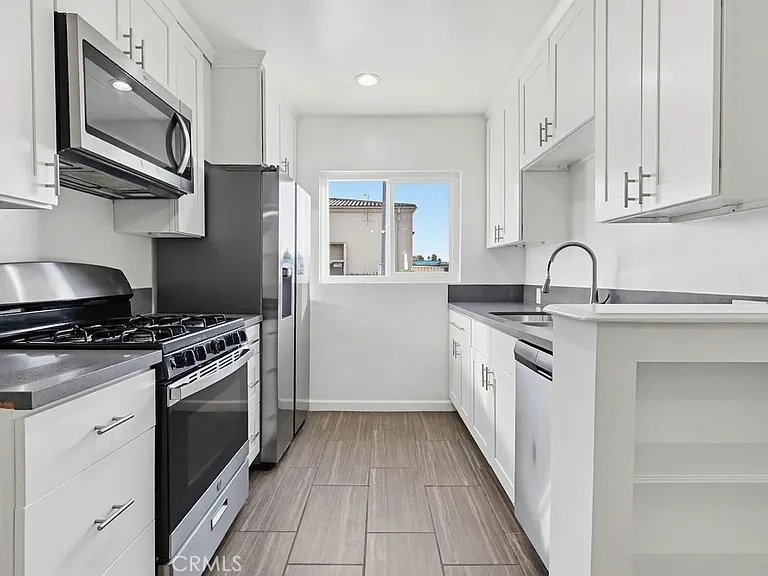 6065 Pickford Pl #1 — Photo 8