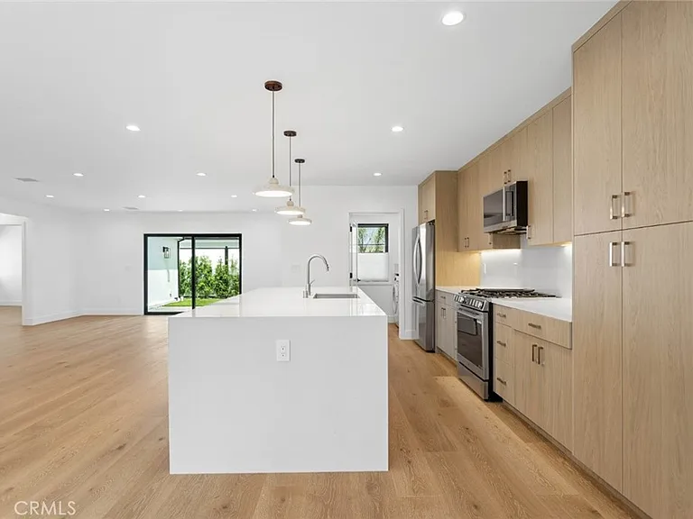6300 Teesdale Ave — Photo 9
