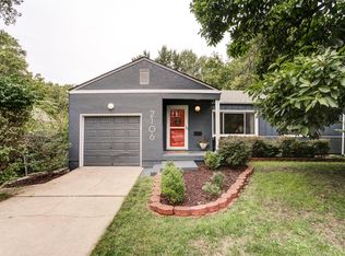2106 W 73rd St, Prairie Village, KS 66208