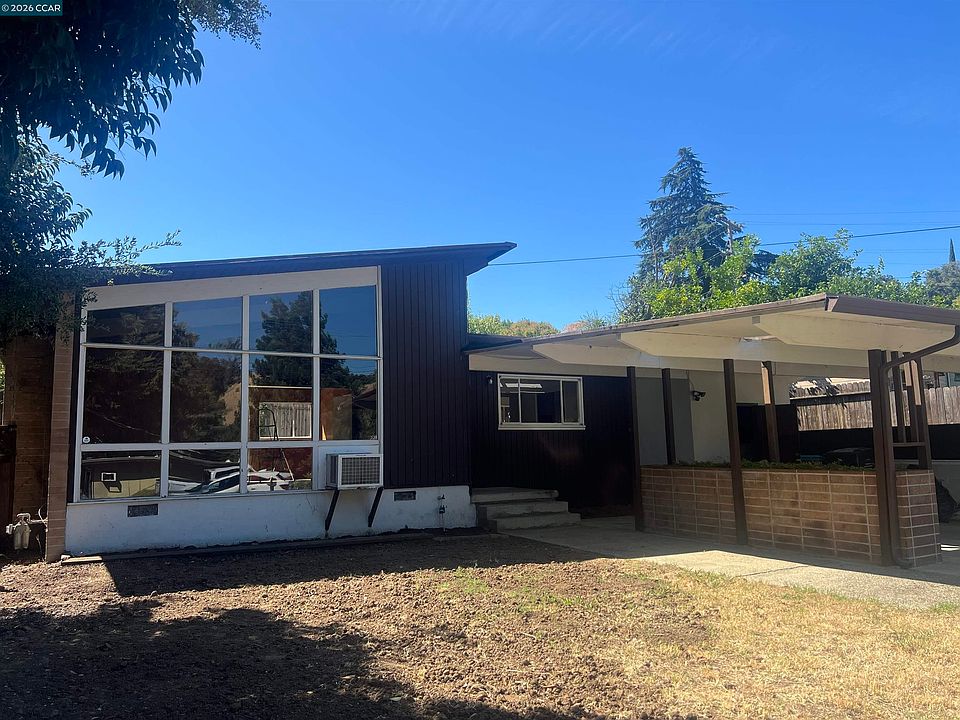 1st image of 213 Riley Dr