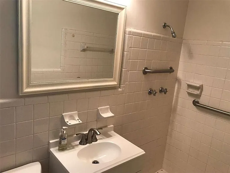 1321 Mary Dale Dr — Photo 18